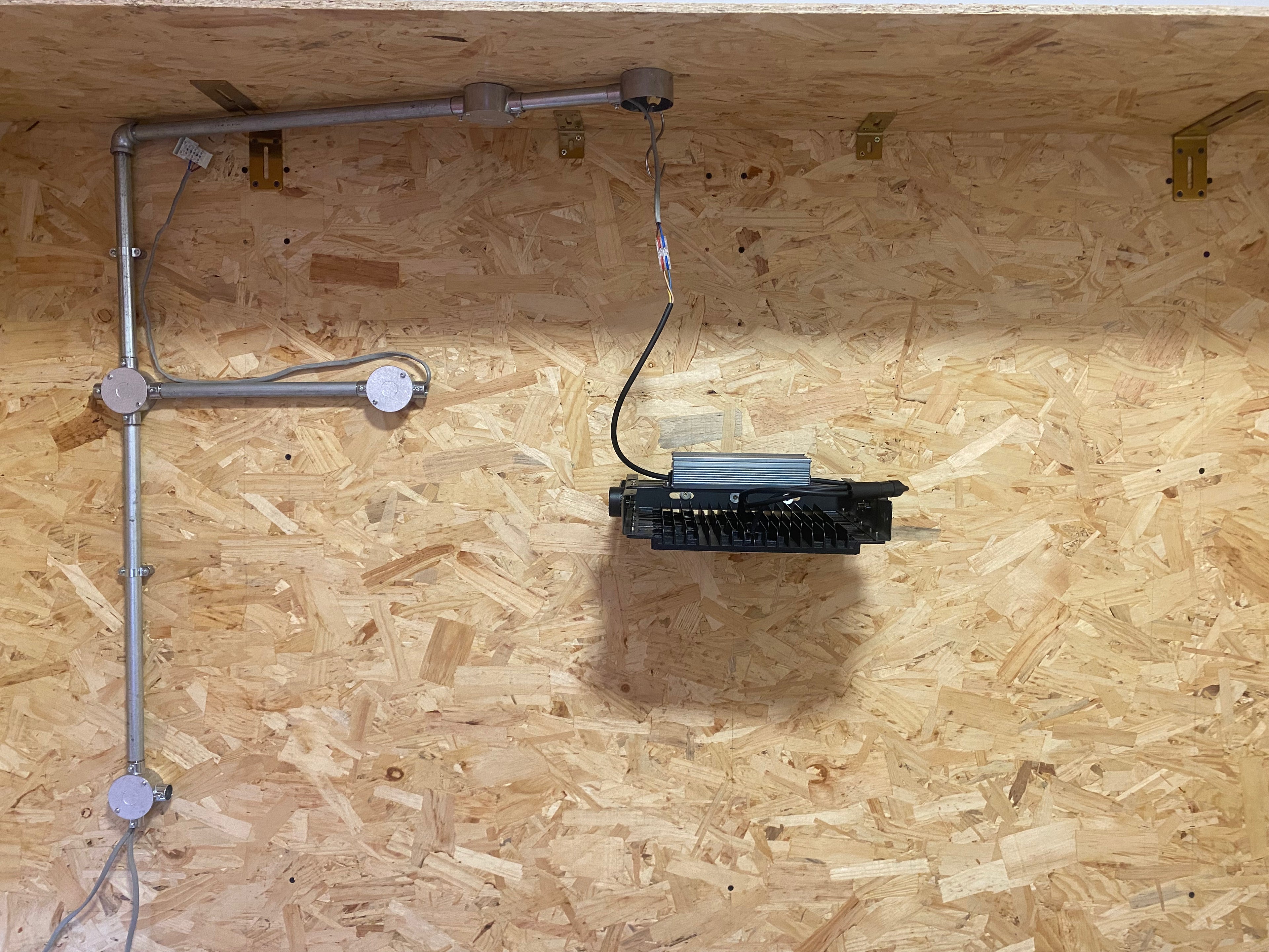Highbay-Isla